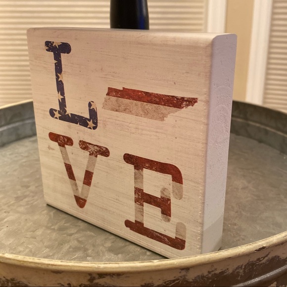 Patriotic Tennessee Love Wood Sign For Tier Trays Tabletop or Shelf, State Of TN - Picture 6 of 14